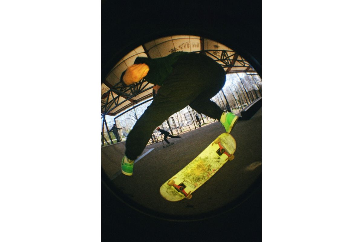 Fisheye No. 2 Papaya Pop 35 mm Camera - Image 2
